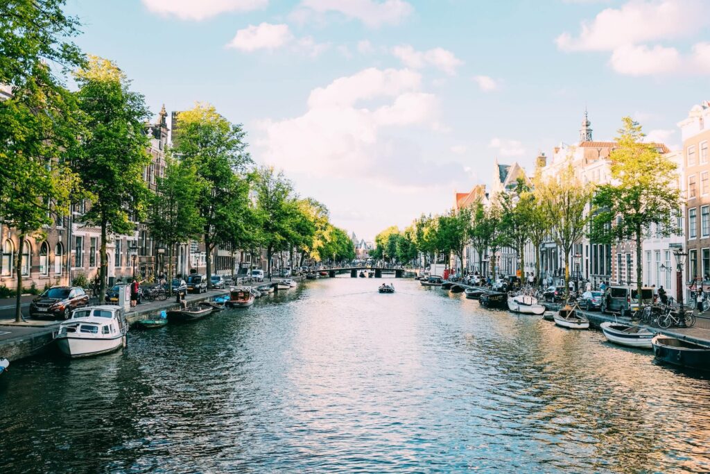 Amsterdam: First City in the World to Support WWF’s Plastic Smart Cities Initiative