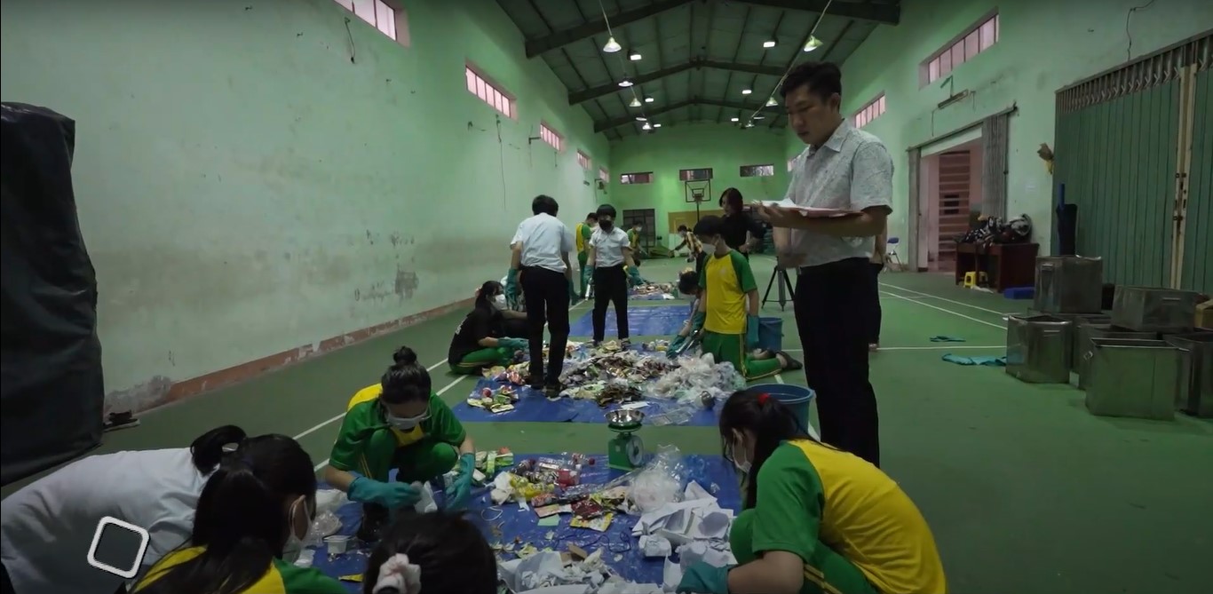 [WWF] The Plastic Waste Free School in Viet Nam - Plastic Smart Cities