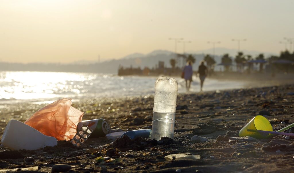 Mediterranean Cities Break Out of the Plastic Trap