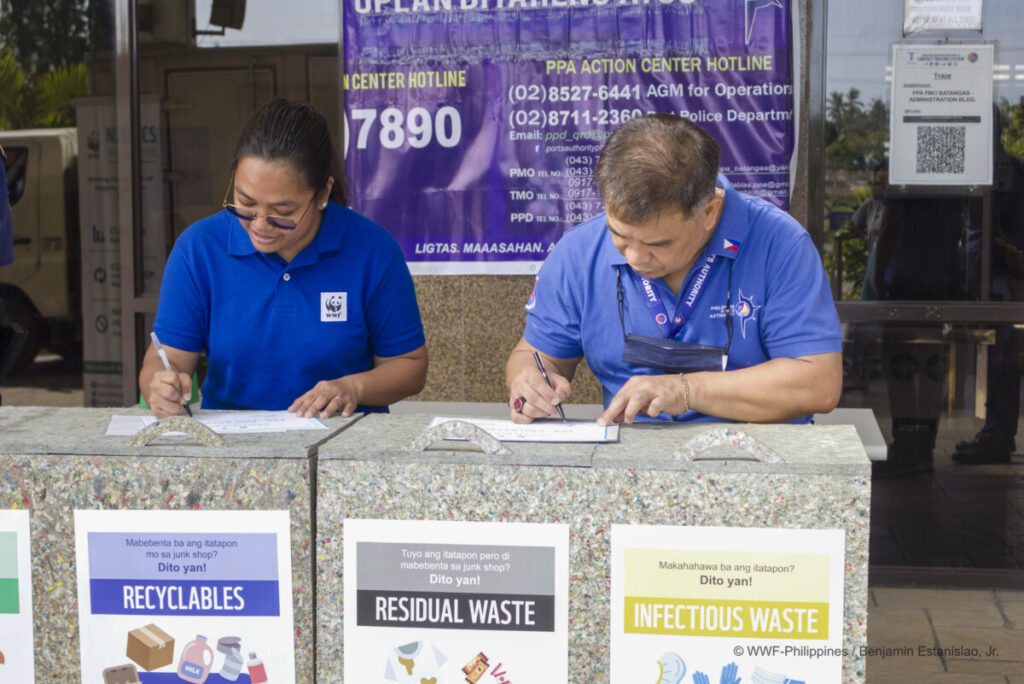 WWF-Philippines turned over waste segregation campaign materials to the Philippine Ports Authority.