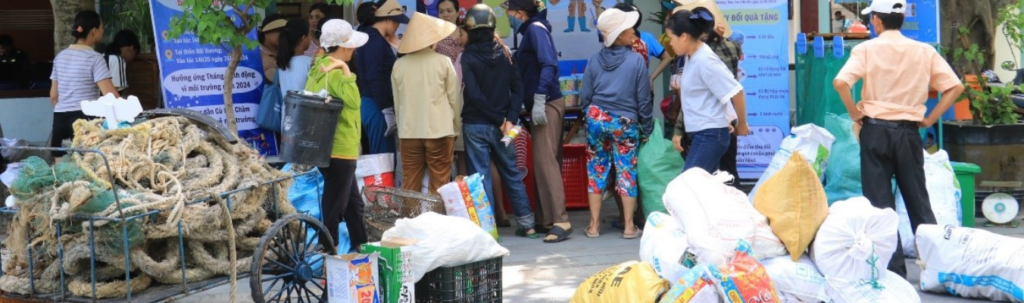 From Sea to Shore: Fishermen Remove Marine Debris in Cu Lao Cham