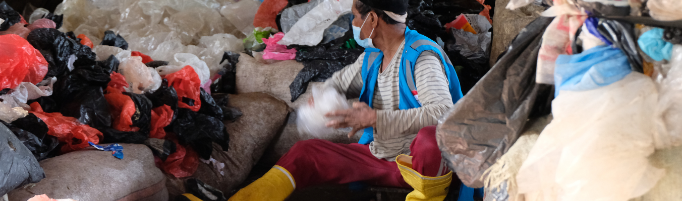 Waste4Change Empowers Junkshops for waste collection